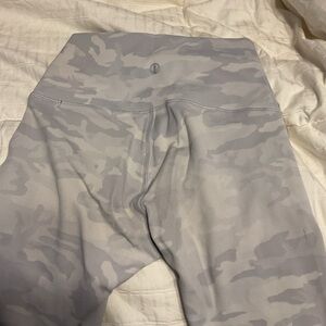 Grey camo lulu lemon ribbed leggings